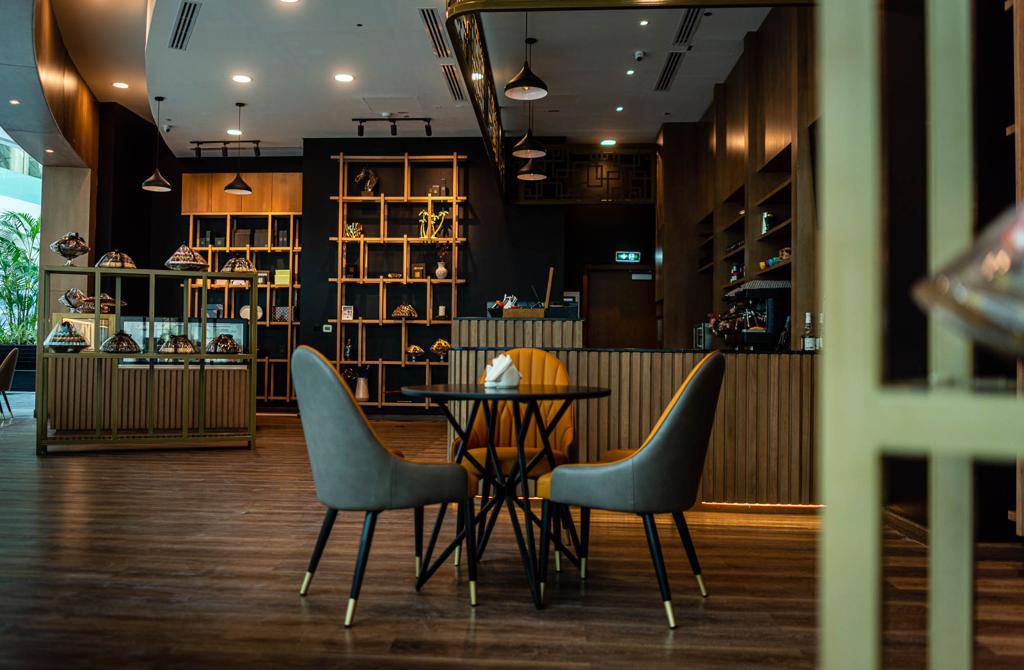 Luxury restaurant interior design Dubai – modern fine dining space